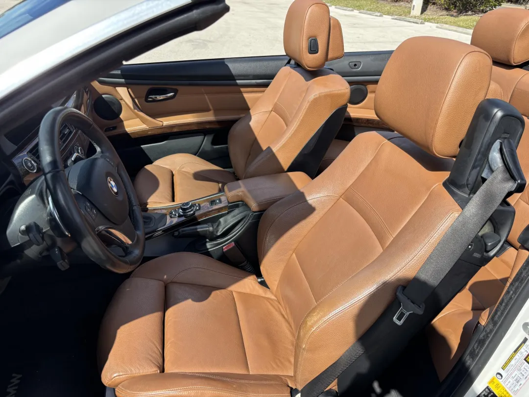 2011 BMW 328 - WBADW7C54BE545816 - Image #24