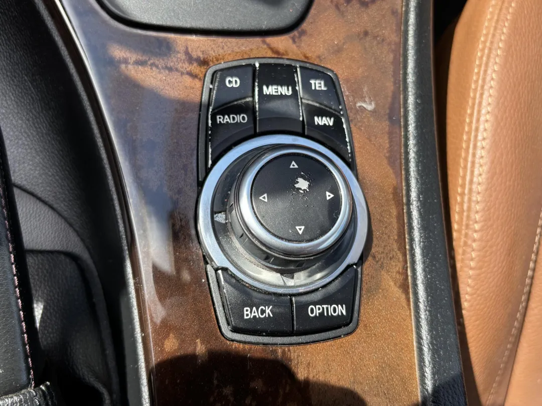 2011 BMW 328 - WBADW7C54BE545816 - Image #36