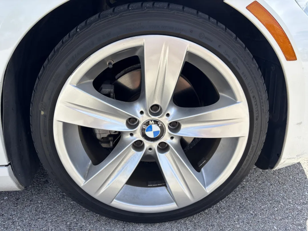 2011 BMW 328 - WBADW7C54BE545816 - Image #43