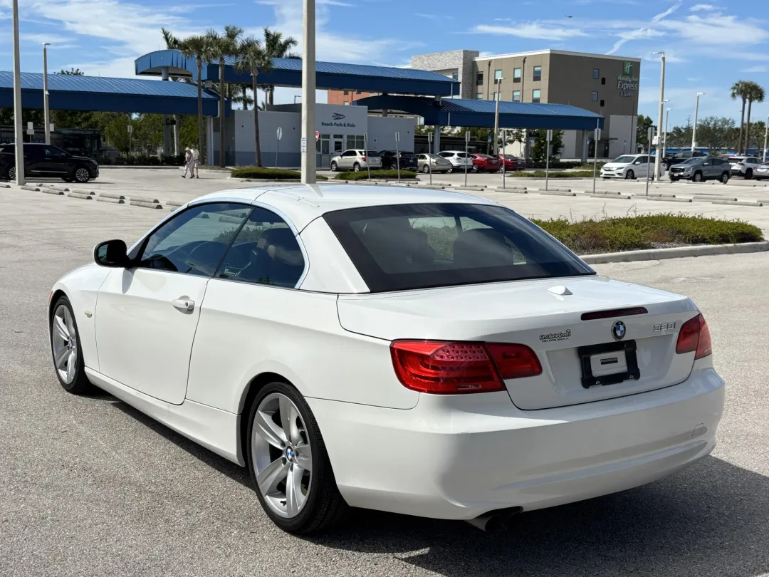 2011 BMW 328 - WBADW7C54BE545816 - Image #6