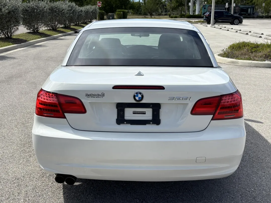 2011 BMW 328 - WBADW7C54BE545816 - Image #7