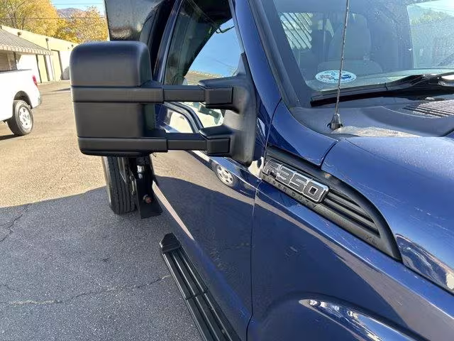 2011 Ford F-350 SD - 1FDRF3C64BEC75430 - Image #12