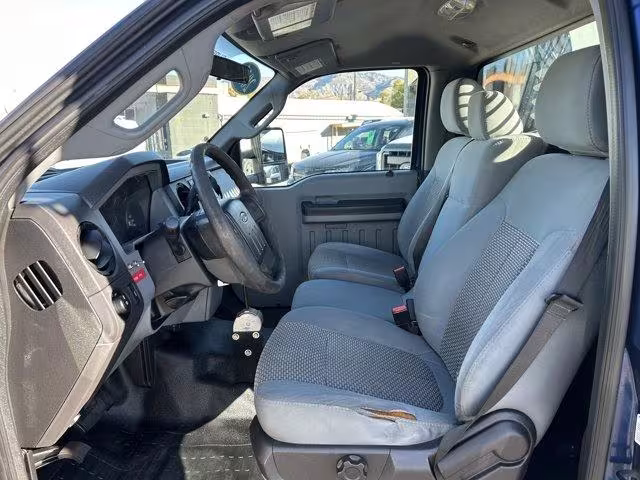 2011 Ford F-350 SD - 1FDRF3C64BEC75430 - Image #17