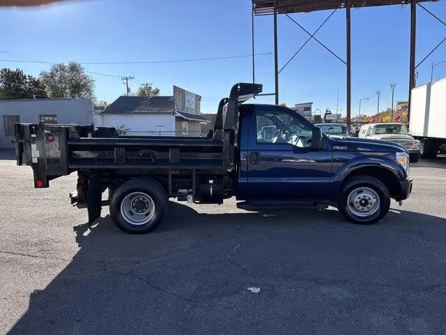 2011 Ford F-350 SD - 1FDRF3C64BEC75430 - Image #3
