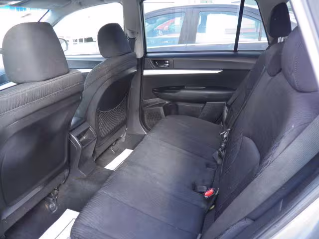 2011 Subaru Outback - 4S4BRBCC1B3419147 - Image #3