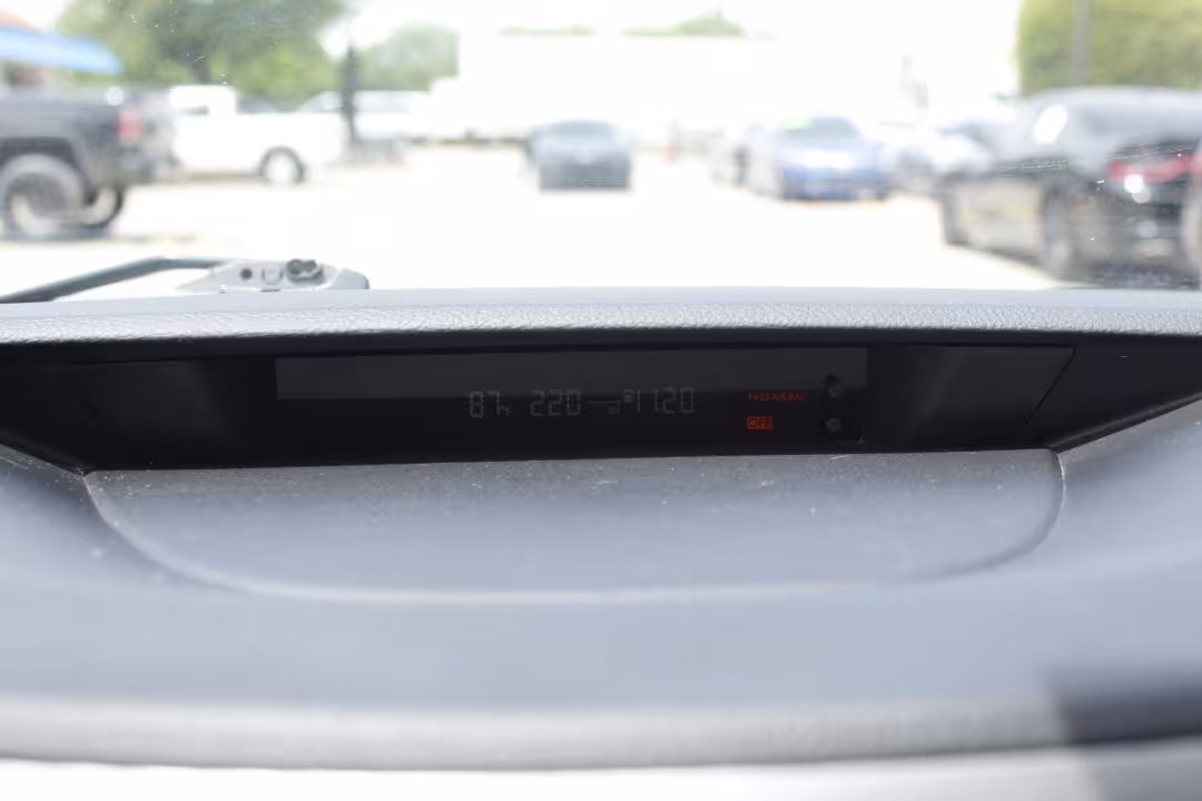 2011 Subaru Outback - 4S4BREKC5B2391507 - Image #17