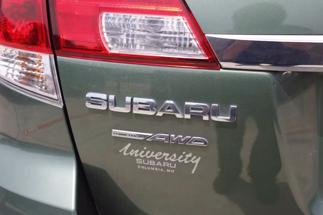 2011 Subaru Outback - 4S4BREKC5B2391507 - Image #7