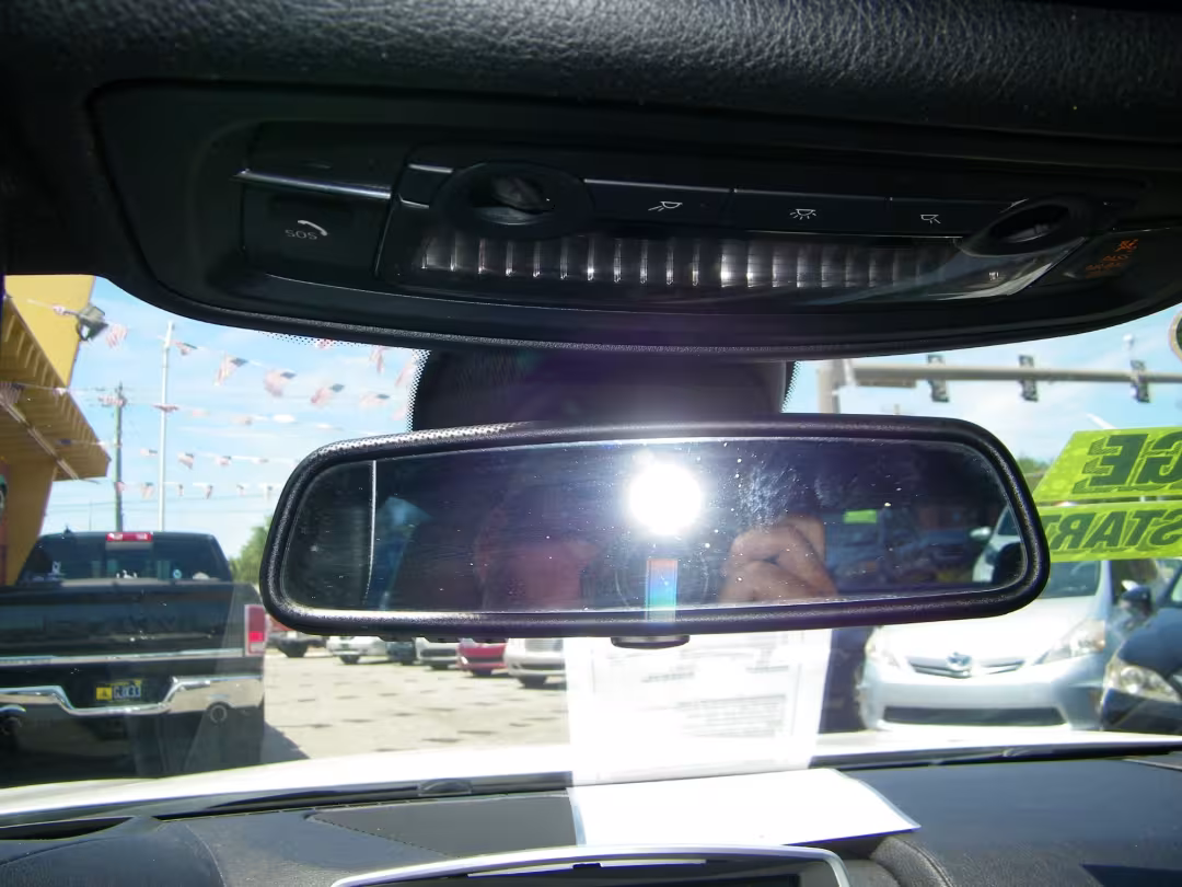 2012 BMW 6-Series - WBALW7C58CDX58187 - Image #27