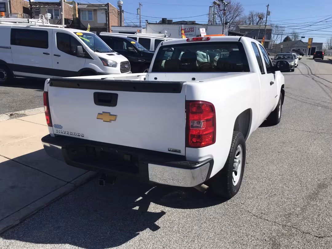 2012 Chevrolet Silverado 1500 - 1GCRCPEAXCZ275139 - Image #7