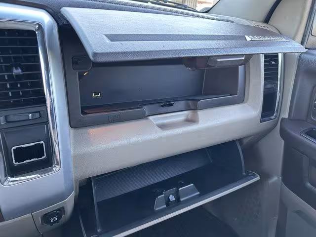 2012 Dodge Ram 1500 - 1C6RD7JT3CS168891 - Image #27