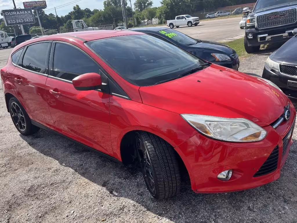 2012 Ford Focus - 1FAHP3K25CL119508 - Image #1