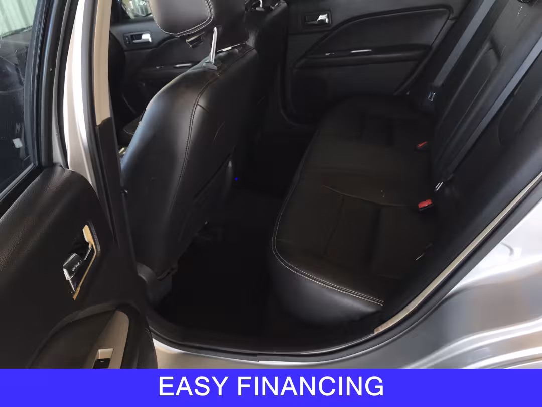 2012 Ford Fusion - 3FAHP0JA2CR396741 - Image #10