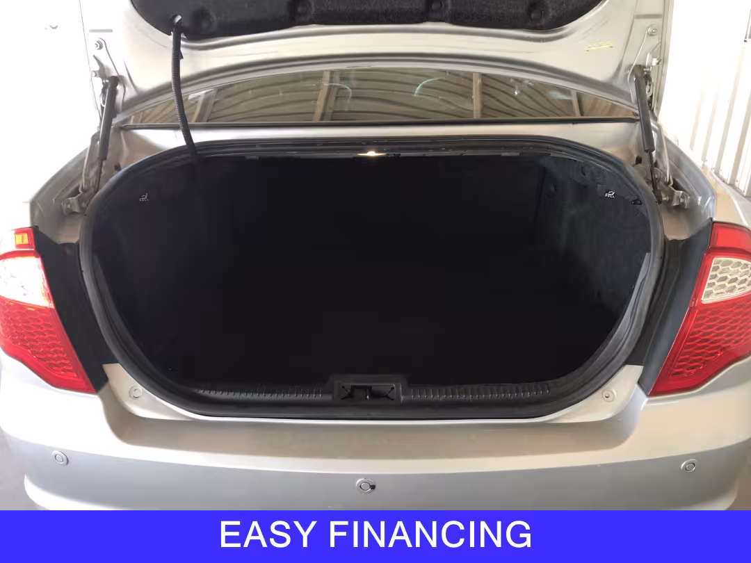 2012 Ford Fusion - 3FAHP0JA2CR396741 - Image #6