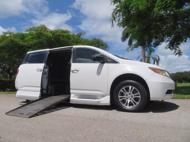 2012 Honda Odyssey - 5FNRL5H41CB008987 - Image #33