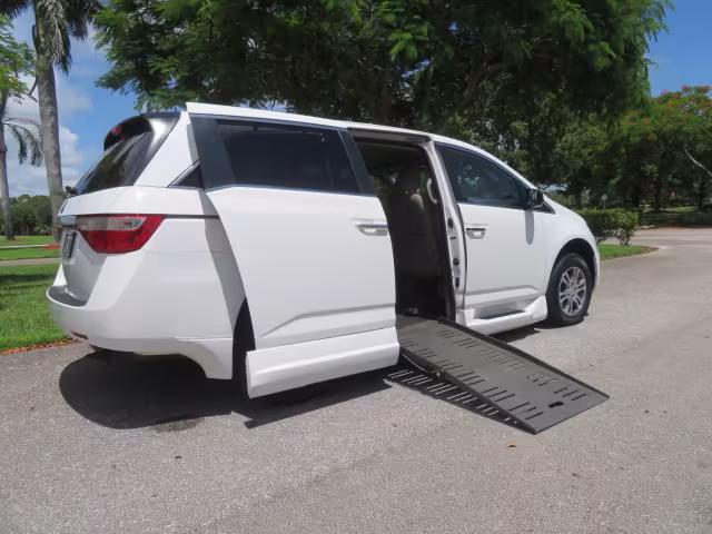 2012 Honda Odyssey - 5FNRL5H41CB008987 - Image #37