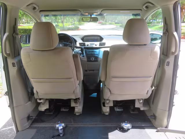 2012 Honda Odyssey - 5FNRL5H41CB008987 - Image #43