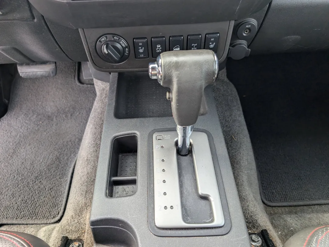 2012 Nissan Frontier - 1N6AD0EV9CC401625 - Image #14