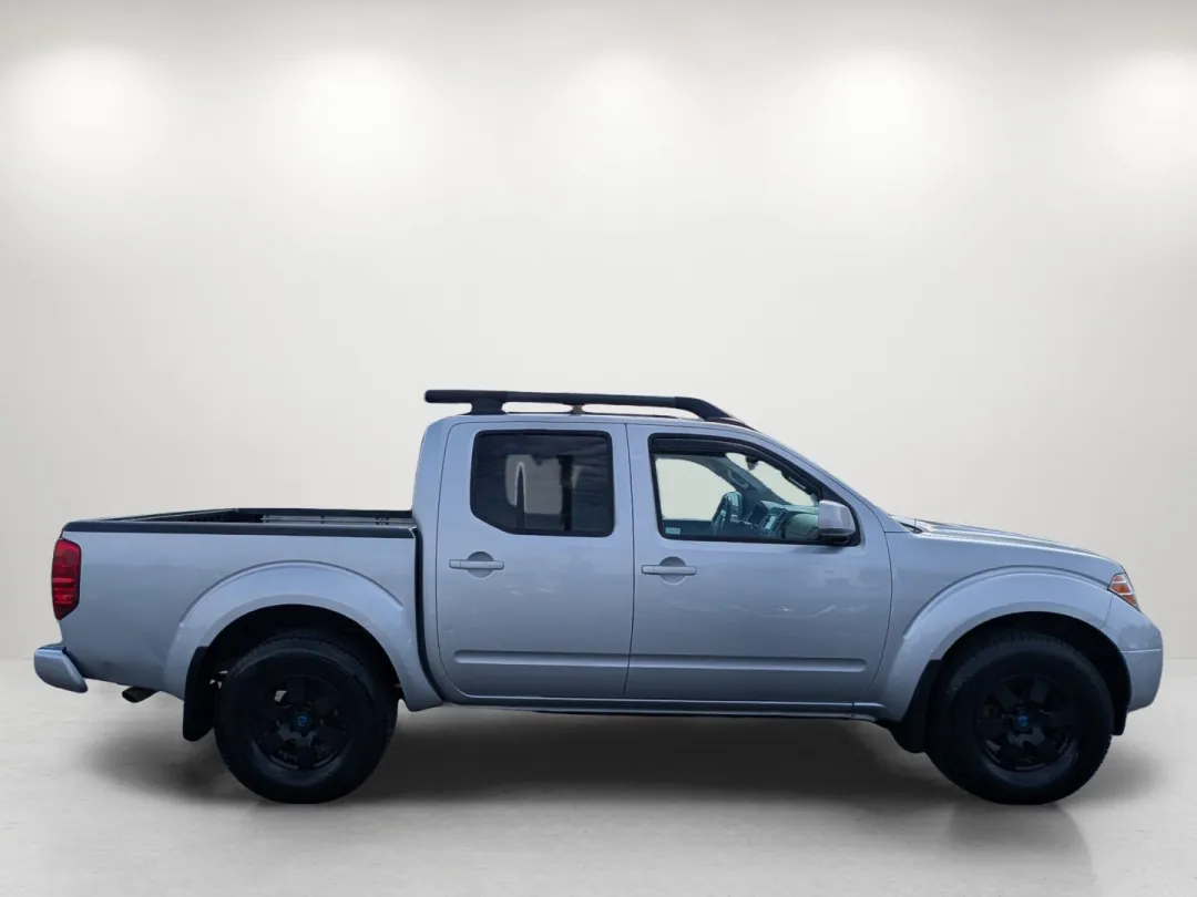 2012 Nissan Frontier - 1N6AD0EV9CC401625 - Image #4