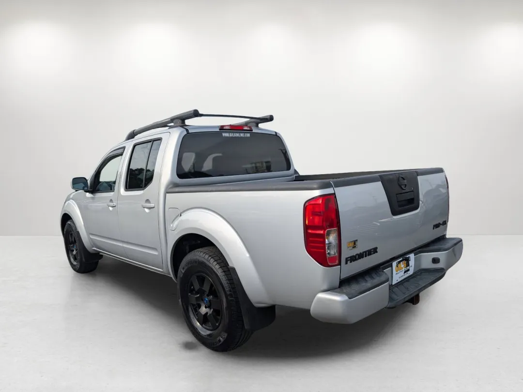 2012 Nissan Frontier - 1N6AD0EV9CC401625 - Image #7