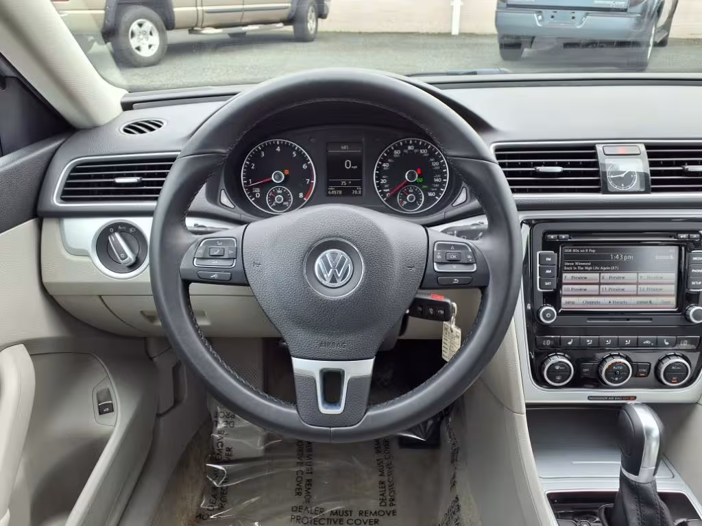 2012 Volkswagen Passat - 1VWBP7A35CC074102 - Image #14