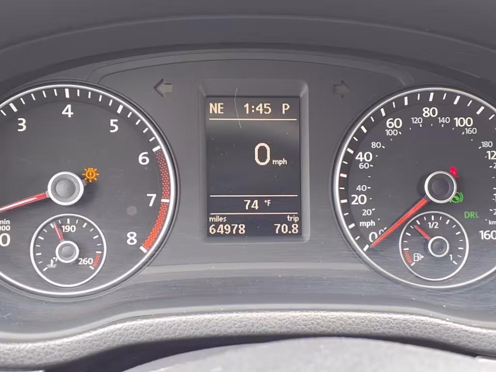 2012 Volkswagen Passat - 1VWBP7A35CC074102 - Image #20