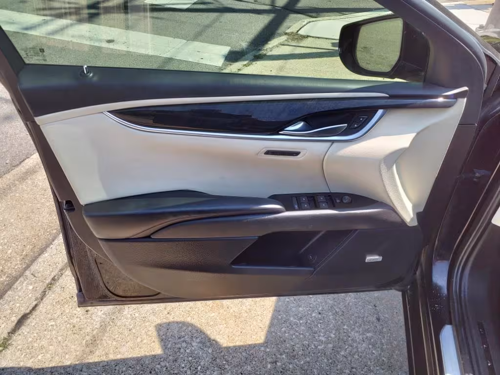 2013 Cadillac XTS - 2G61V5S31D9207165 - Image #6