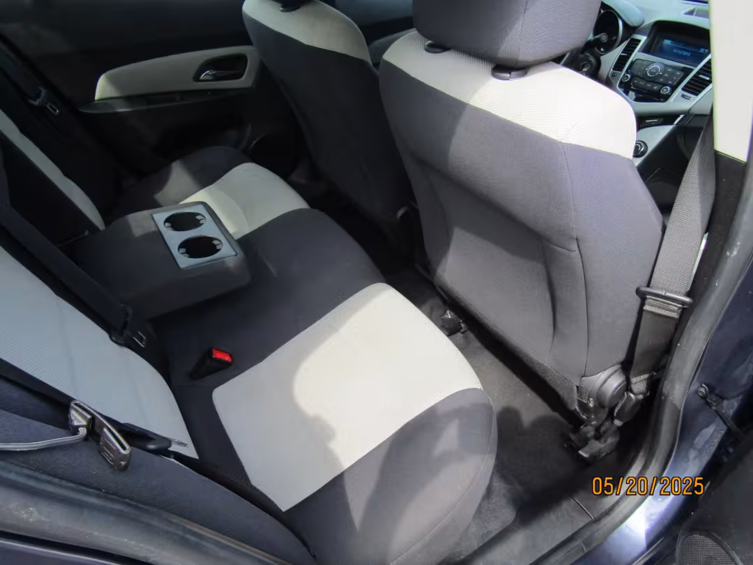 2013 Chevrolet Cruze - 1G1PA5SHXD7222417 - Image #9