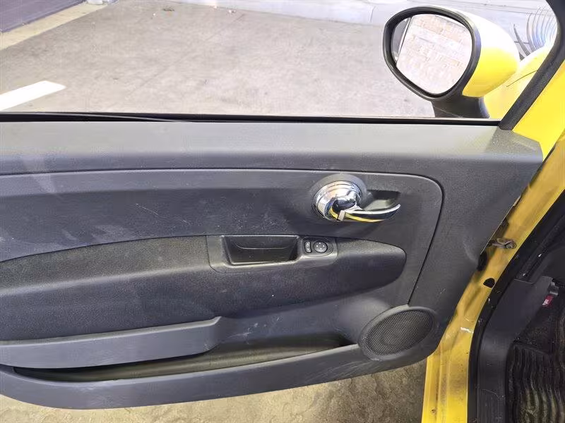 2013 Fiat 500 - 3C3CFFAR3DT529192 - Image #13