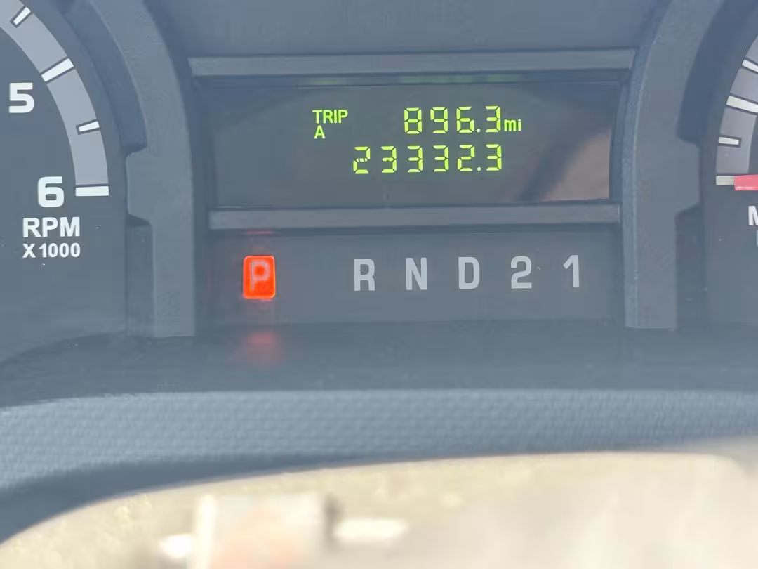 2013 Ford E-Series Wagon - 1FBSS3BL9DDB34777 - Image #9