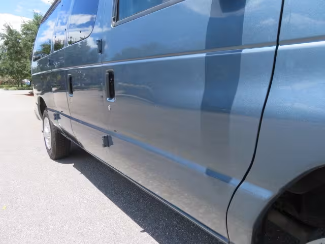 2013 Ford E-Series Wagon - 1FMNE1BW4DDA21863 - Image #28