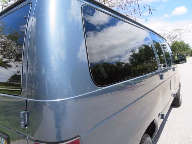 2013 Ford E-Series Wagon - 1FMNE1BW4DDA21863 - Image #29