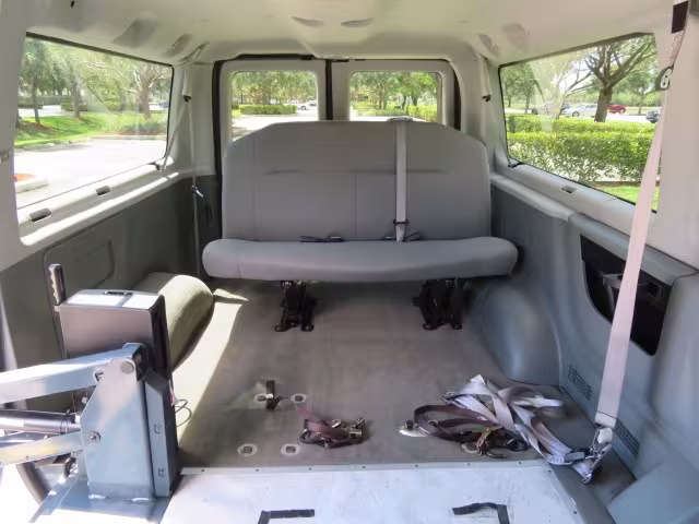 2013 Ford E-Series Wagon - 1FMNE1BW4DDA21863 - Image #51