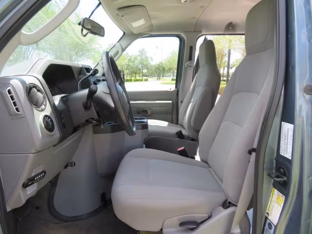 2013 Ford E-Series Wagon - 1FMNE1BW4DDA21863 - Image #70