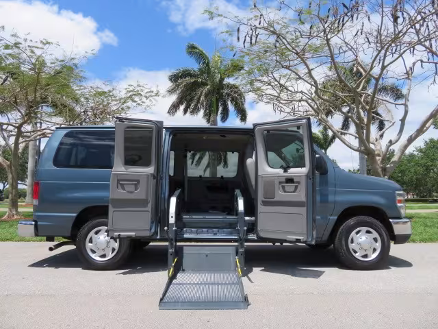 2013 Ford E-Series Wagon - 1FMNE1BW4DDA21863 - Image #81