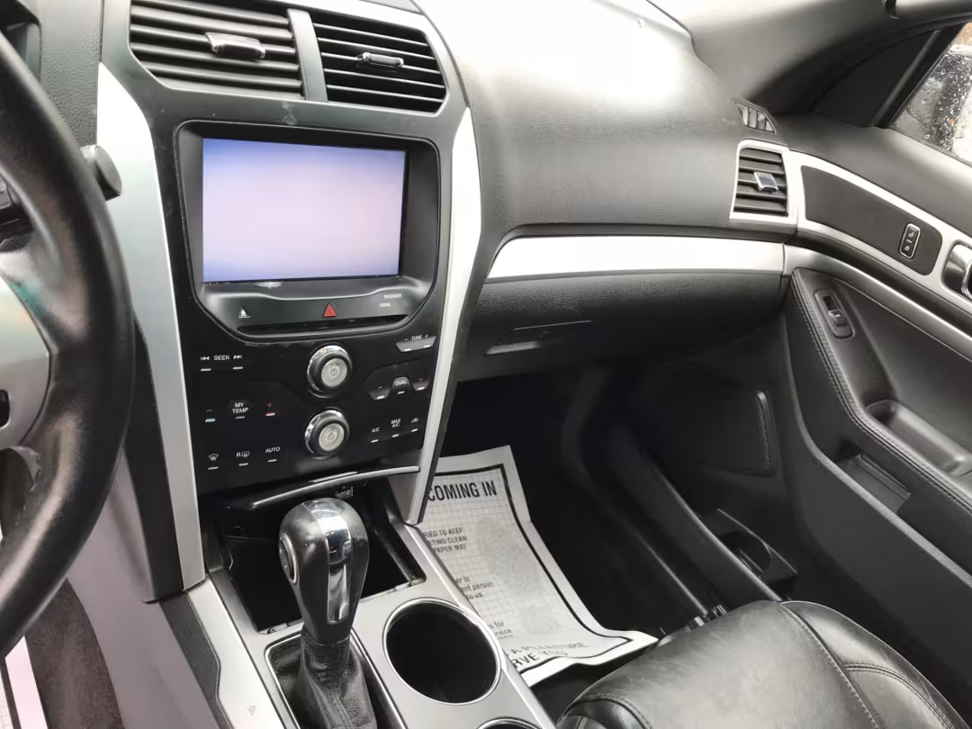 2013 Ford Explorer - 1FM5K8D80DGA46290 - Image #12