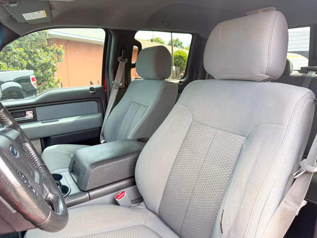 2013 Ford F-150 - 1FTFW1CT8DKG47471 - Image #4