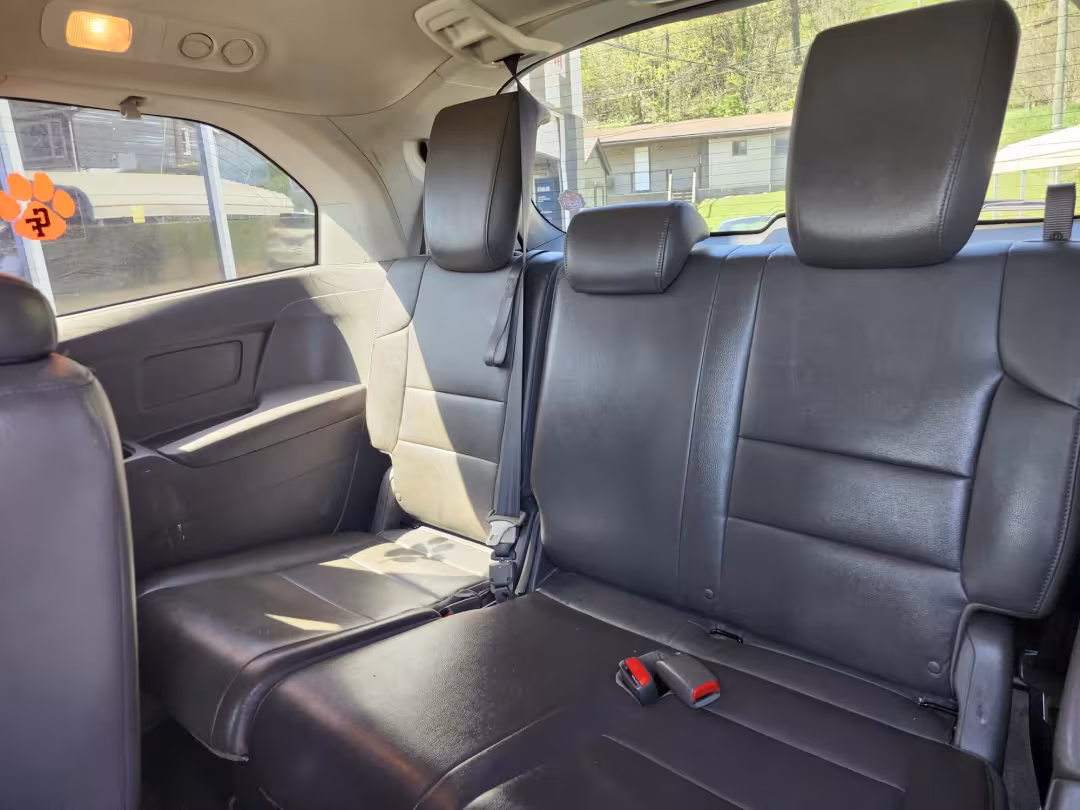 2013 Honda Odyssey - 5FNRL5H68DB033128 - Image #4