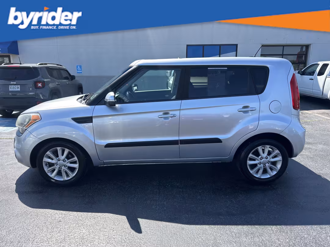 2013 Kia Soul - KNDJT2A68D7572554 - Image #3