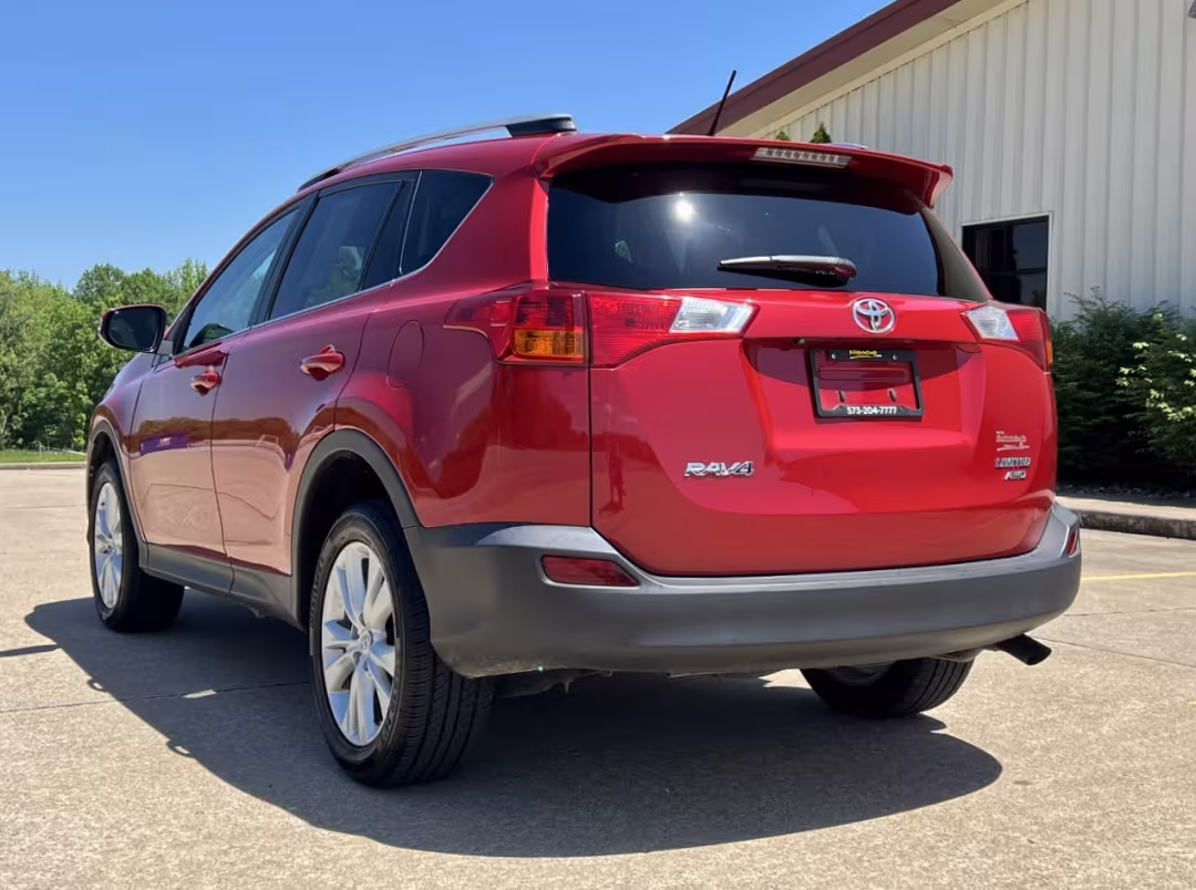 2013 Toyota RAV4 - 2T3DFREV4DW001839 - Image #11