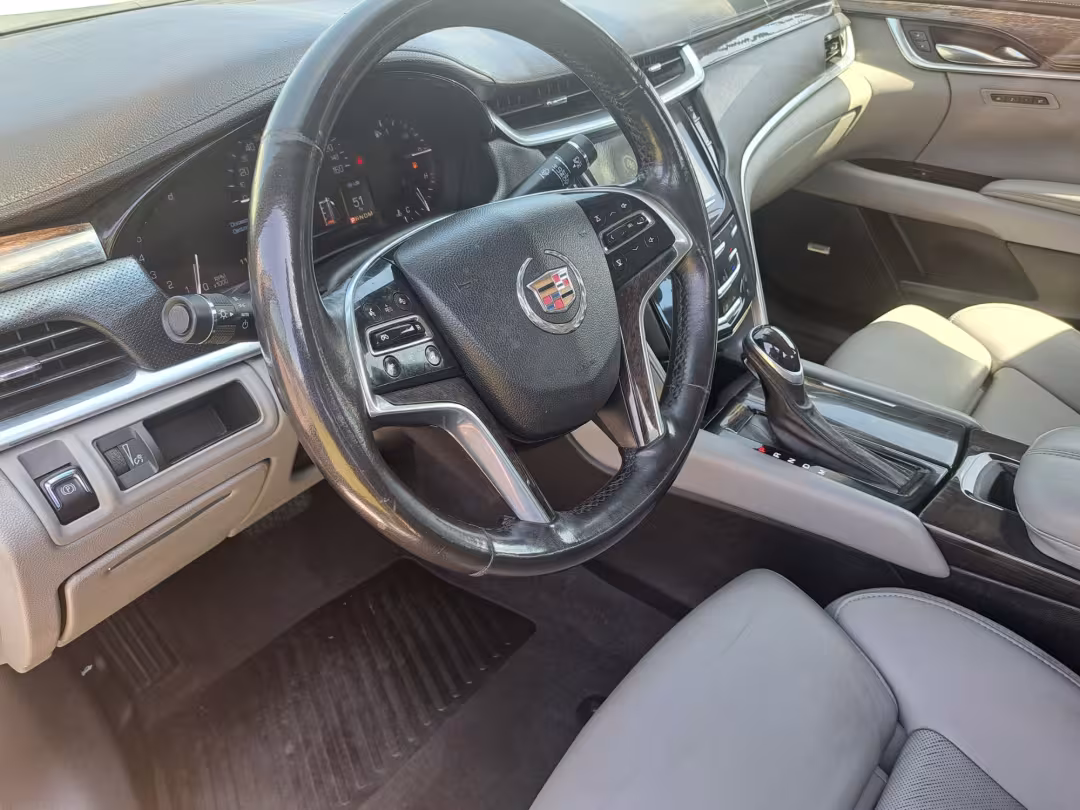 2014 Cadillac XTS - 2G61N5S30E9298463 - Image #4