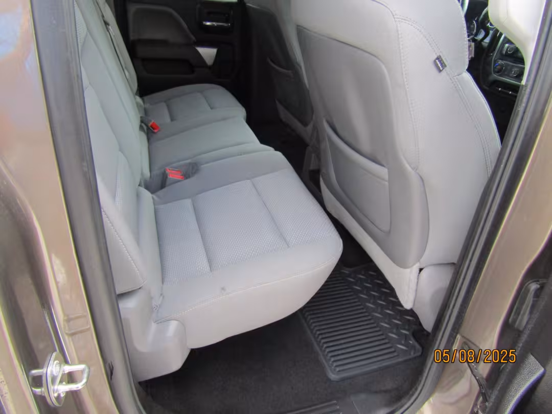 2014 Chevrolet Silverado 1500 - 1GCRCREH5EZ122180 - Image #8
