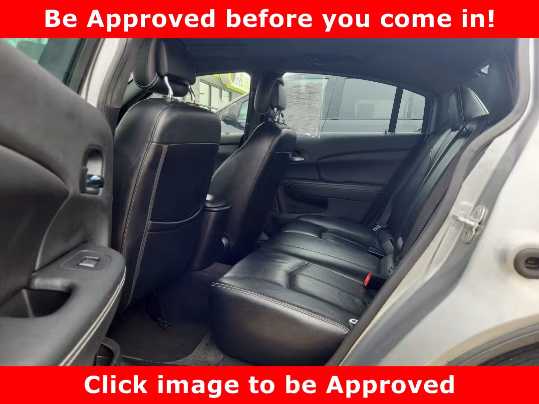 2014 Chrysler 200 - 1C3CCBCG3EN134704 - Image #11