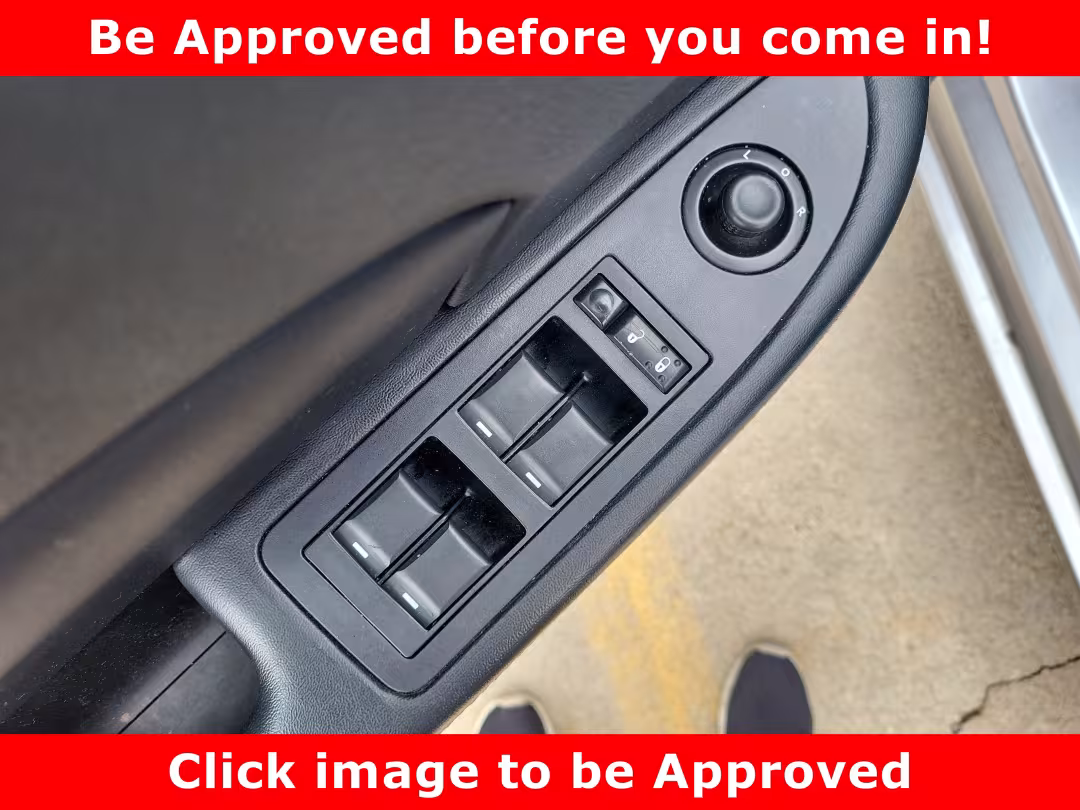 2014 Chrysler 200 - 1C3CCBCG3EN134704 - Image #9