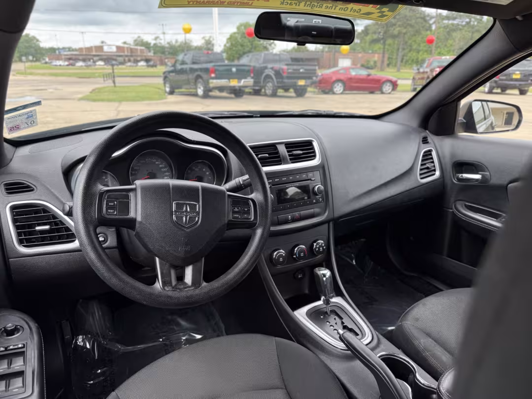 2014 Dodge Avenger - 1C3CDZAB3EN166999 - Image #2
