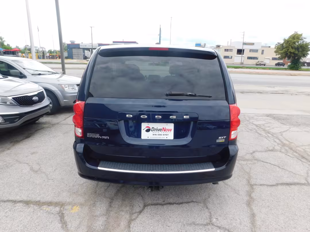 2014 Dodge Grand Caravan - 2C4RDGCG5ER313538 - Image #10
