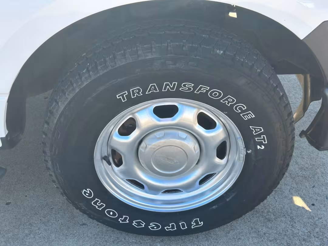 2014 Ford F-150 - 1FTMF1CM2EKD41707 - Image #25