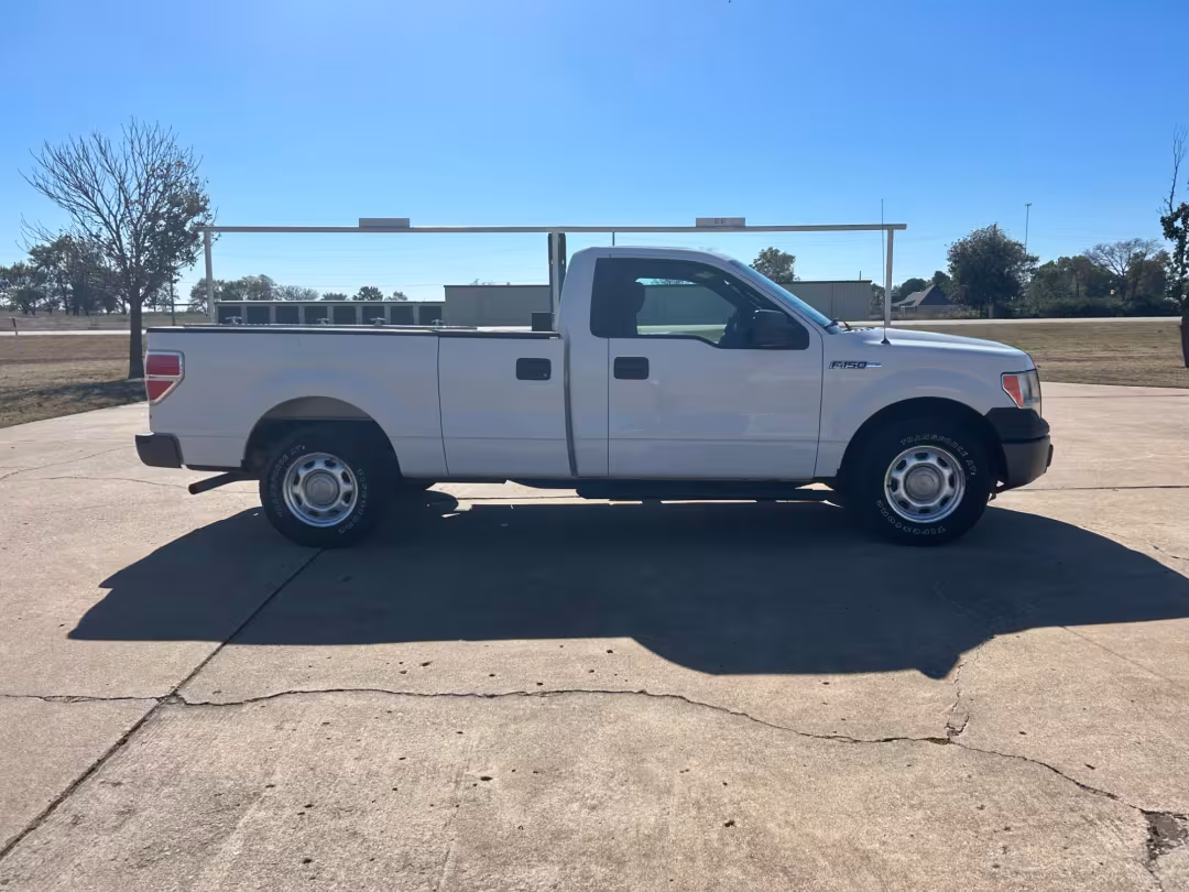 2014 Ford F-150 - 1FTMF1CM2EKD41707 - Image #3
