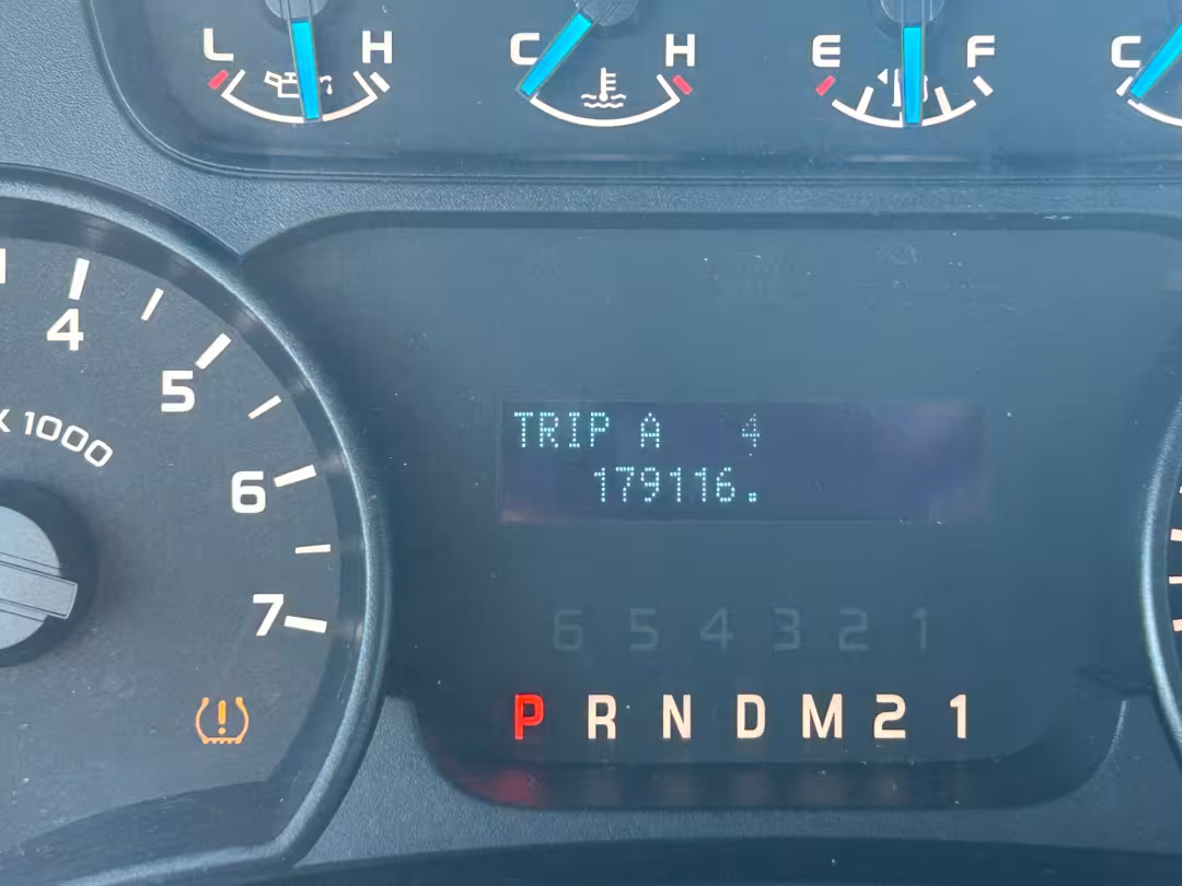2014 Ford F-150 - 1FTMF1CM2EKD41707 - Image #9