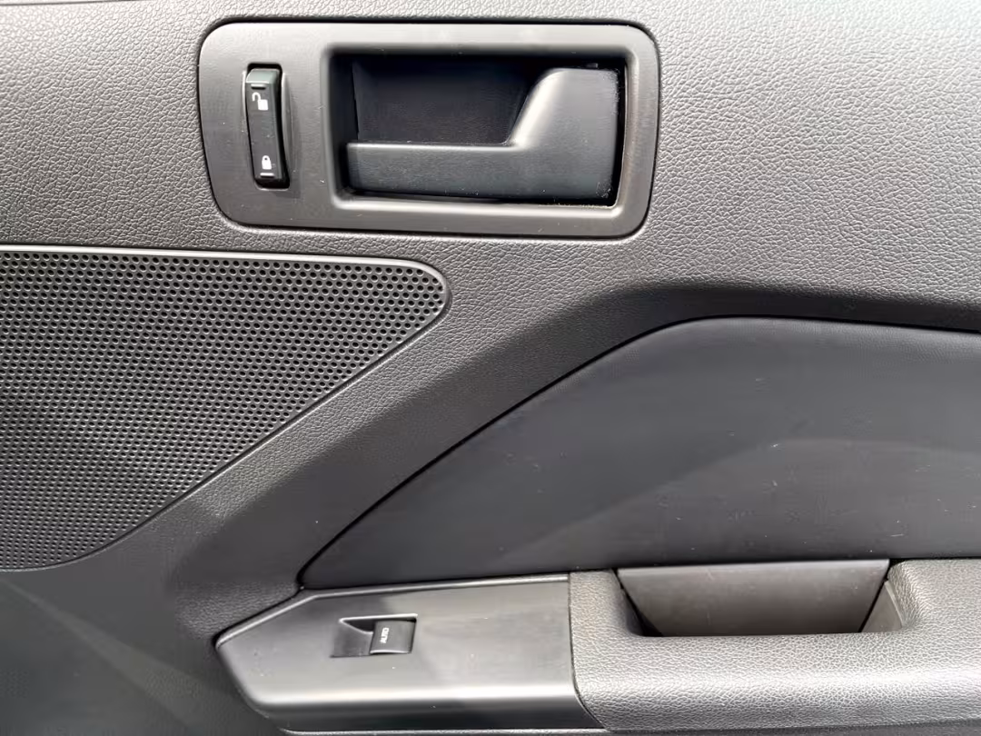 2014 Ford Mustang - 1ZVBP8AM1E5277199 - Image #35