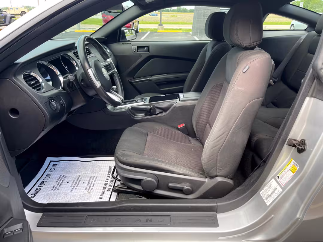 2014 Ford Mustang - 1ZVBP8AM1E5277199 - Image #9